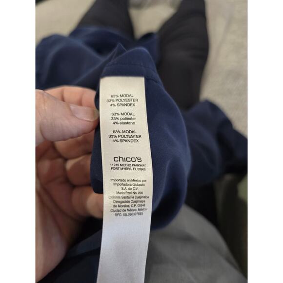 Chico Silky Soft Shirt 570211167 Navy  Size 12 (2) Large Button Up - Picture 5 of 7